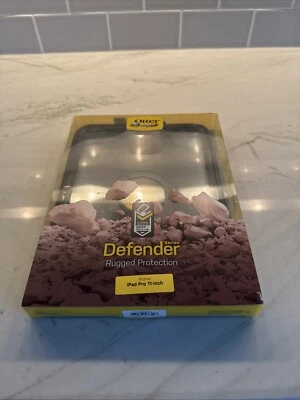 Funda Resistente OTTERBOX para Apple iPad Pro 11 - Negra Foto 1 de 4