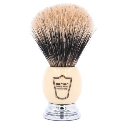 Cepillo de afeitar Parker Safety Razor 100 % Pure Badger blanco y cromado incluye soporte Foto 1 de 4