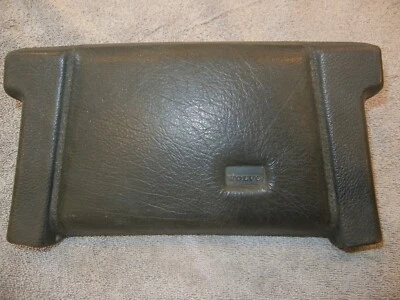 Almohadilla/botón de bocina del volante 83 Volvo 240 J2 Foto 1 de 4