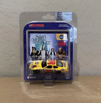 2004 Elliott Sadler Pedigree M&Ms The Wizard Of Oz Action 1:64 scale car - Image 1 of 2