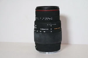 Sigma 70-300 mm F/4-5.6 obiettivo macro APO DG - Canon Fit - Foto 1 di 5