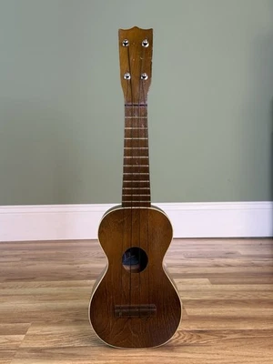 Richter Princess Vintage 1920-1930s Soprano Ukulele - Image 1 of 4