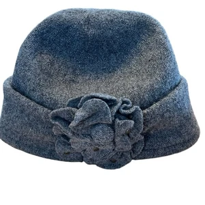 Hat Wool Winter Beanie Women’s Size 6 3/4 Gray with Flower Retro Vibes Granola - Picture 1 of 8
