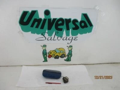 Toyota Corolla 2009 puerta de llenado de combustible, azul.  Foto 1 de 4