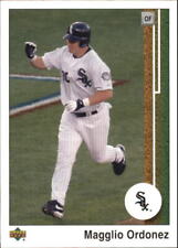 2002 UD Authentics Baseball Card #72 Magglio Ordonez