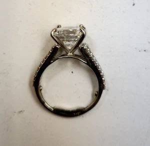 Platinum 950 Ring, 5.8 Grams - Picture 1 of 8