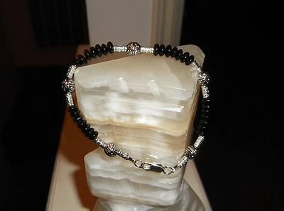 PULSERA HOMBRE HECHA A MANO 8 1/2" 6 MM RONDELL NEGRO/PLATA TIBETANA CUENTAS  Foto 1 de 4