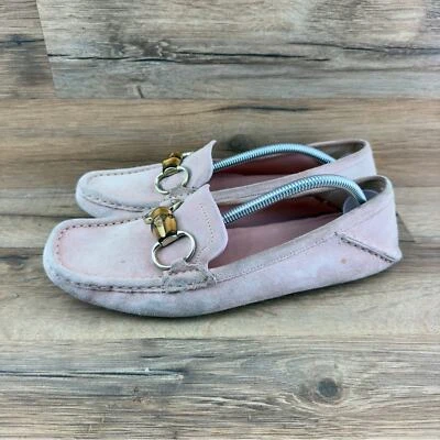 Mocassim de condução feminino GUCCI Horsebit fivela camurça listra rosa 8B - Imagem 1 de 4