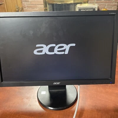 Acer V183HV 18.5” LCD Monitor - Image 1 of 4
