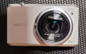 Samsung WB350F Smart Digital Camera 16MP 21x defictive need lens - Picture 1 of 3