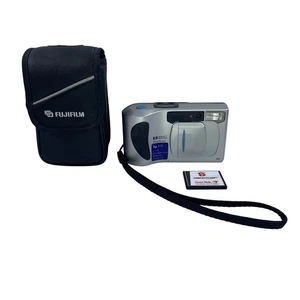 HP Photo Smart hp315 Digitale Point & Shoot Kamera 2,1 MP 2,5x Digitalzoom - Bild 1 von 9