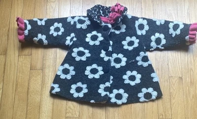 Abrigo Floral Corky & Company Niñas Vintage Negro, Blanco y Rosa Talla 2/3 Foto 1 de 2