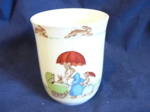 Royal Doulton BunnyKins Don Beaker FAMILY WITH PRAM BARBARA VERNON - Picture 1 of 4
