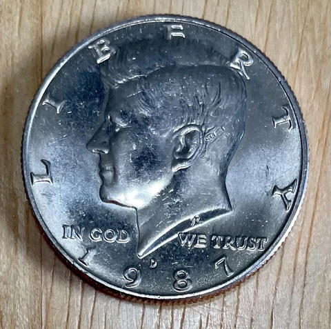 1987D John F Kennedy Half Dollar Coin Circulated *Free Shipping* Cover