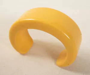 Smooth Butterscotch Bakelite Cuff (R3F/JSF6) Golden Yellow Slip On Bracelet - Picture 1 of 6