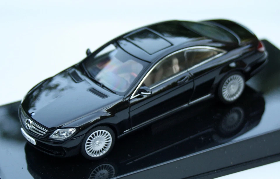 Mercedes-Benz CL Coupé C216 Anno 2006-2010, Nero, Modello AUTOart In Scala 1:43 - Immagine 1 di 4