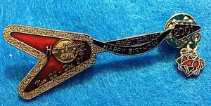 TOKYO JAPANESE BIRTHDAY ZODIAC SAGITTARIUS PENDANT FV GUITAR Hard Rock Cafe PIN - Picture 1 of 1