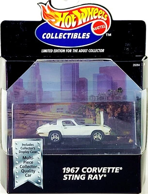 Hot Wheels Collectibles 100% 1967 Corvette C3 Stingray ⬜White ⬜ w/ Display - Image 1 of 4