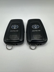 2 TOYOTA RAV4 OEM Hybrid Blue Logo SMART KEY KEYLESS REMOTE KEY FOB HYQ14FBC - Foto 1 di 2