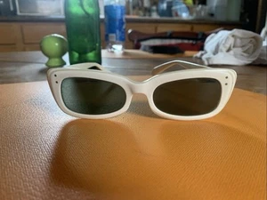 Vintage Ray Ban 1960s Sunglasses ‘Chase’ - White - Picture 1 of 4
