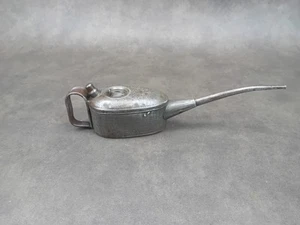 Vintage Oiler Oil Can - Picture 1 of 9