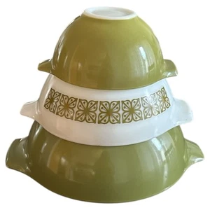 Vintage Pyrex Cinderella Rührschüsseln Herbst Blumen Verde 3er Set (443 442 441) - Bild 1 von 11