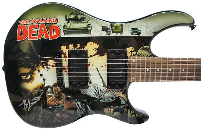 Guitarra Eléctrica y Certificado Robert Kirkman Firmado Peavey Walking Dead Cubierta Foto 1 de 4