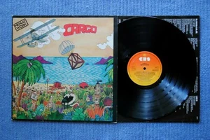 MEN AT WORK / LP CBS 25372 / 1983 (NL) - Picture 1 of 4