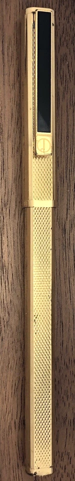 Caneta padrão cevada banhada a ouro Dunhill Gemline - Imagem 1 de 4