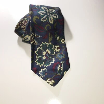 Corbata Cambridge Classics Mervyns Hombres Corbata Seda Floral Hecha en EE. UU. De Colección 60”+ Larga Foto 1 de 4