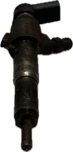 Iniettore siemens per modello: FORD CITROEN 1.4 codice ricambio: 9663429280 - Foto 1 di 4