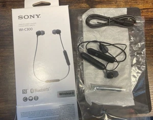 Auriculares estéreo inalámbricos Bluetooth Sony WI-C300 NUEVOS NEGROS. A++ - Imagen 1 de 4