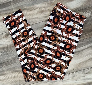 TC2 LLR Halloween 🎃 Leggings Stripped  Orange With Black Spiders 🕷️ - Picture 1 of 4