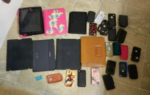 Vente en gros lot assortiment d'étuis pour tablettes iPhone, Samsung iPad et BlackBerry - Photo 1 sur 3