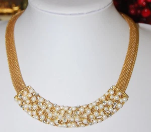 ELEGANT VTG 80 LARGE BOLD COUTURE FAUX PEARLS RHINESTONES GOLDEN CHOKER NECKLACE - Picture 1 of 12