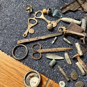 Rusty Relics Of The  Arizona Mining Area Desert @ 9.9 Lbs  Including Jar - Picture 1 of 13