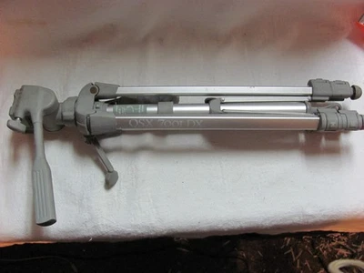 QSX 700I DX Tripod - Image 1 of 4