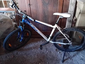 Damenfahrrad 43 cm, Centurion komplett neu überholt, weiß - blau - Bild 1 von 3