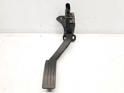 Ford Transit Connect 2012 (2,0 L/AT/gas) pedal acelerador - DBW/conducción por cable Foto 1 de 4