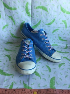 converse 8.5 womens 40