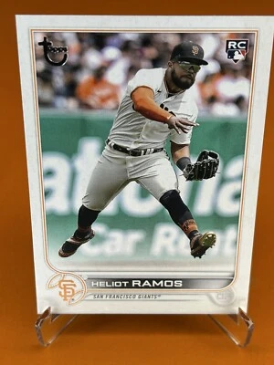 2022 Topps Update Vintage Stock Rookie Heliot Ramos RC (#'d 34/99) - Image 1 of 3