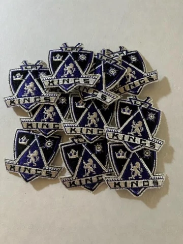 Bag of 10 NHL Los Angeles Kings Iron-On Patches.MINT.FAST same day Shipping Cover