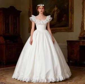 Abito da sposa vintage lunghezza pavimento bordo pizzo raso lungo abiti da sposa vittoriani - Foto 1 di 10