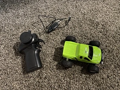 1/32 SCALE 2WD Brushed RTR MINI MONSTER TRUCK  7 MPH - Image 1 of 4