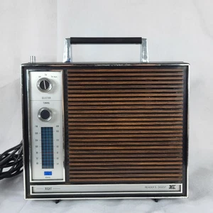 Reproductor de 8 pistas de colección AM FM radio lectores digestión RD-60 solo piezas o reparación - Imagen 1 de 9