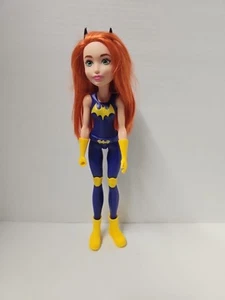 Figura de acción muñeca de acción de entrenamiento Batgirl de 12" DC Super Hero Girls  - Imagen 1 de 2