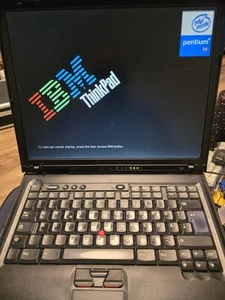 IBM Notebook/Laptop mit CD, Dissketten Laufwerk und Netzteil - Bild 1 von 11