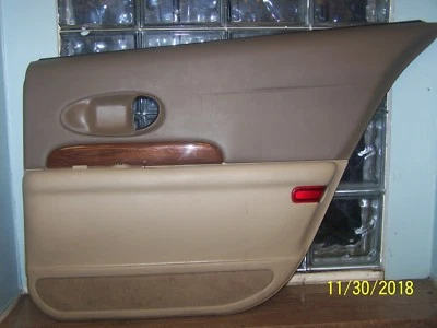 2000 01 02 03 04 05 BUICK LESABRE PASAJERO PANEL PUERTA TRASERA DERECHA  Foto 1 de 4