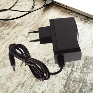 Adattatore convertitore CA 100-240 V Caricatore DC 3,5 x 1,35 mm 5 V 2 A 2000 mA - Photo 1/4