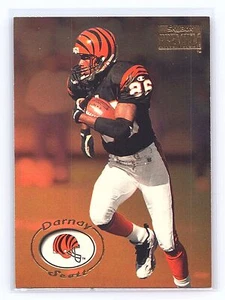 1996 SkyBox Premium #40 Darnay Scott - Picture 1 of 2
